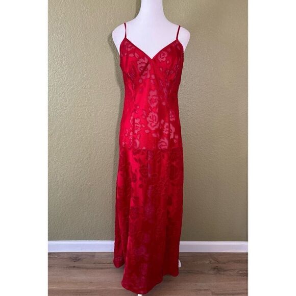 Victoria's Secret Gold Label Size L Slip Nightie Red Floral Lace Maxi High Slit - Picture 1 of 7